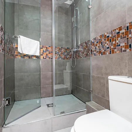 Haus Luxury - Perry Barr - Parking - Smart Tv - Wifi - Rated Apartament